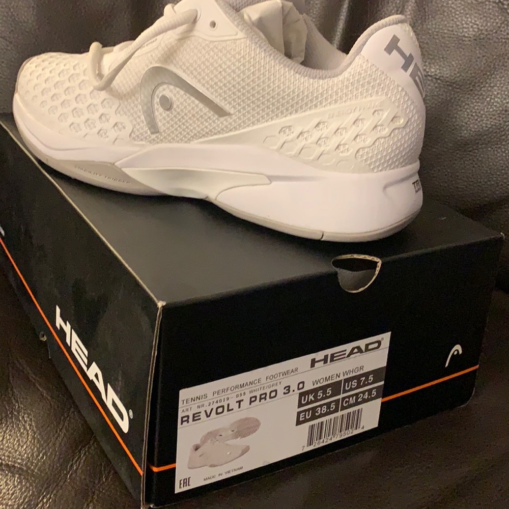 All COURT TENNIS SNEAKERS SIZE 7.5 women white brand new in the box